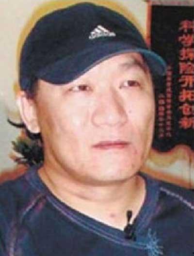 谢东图片
